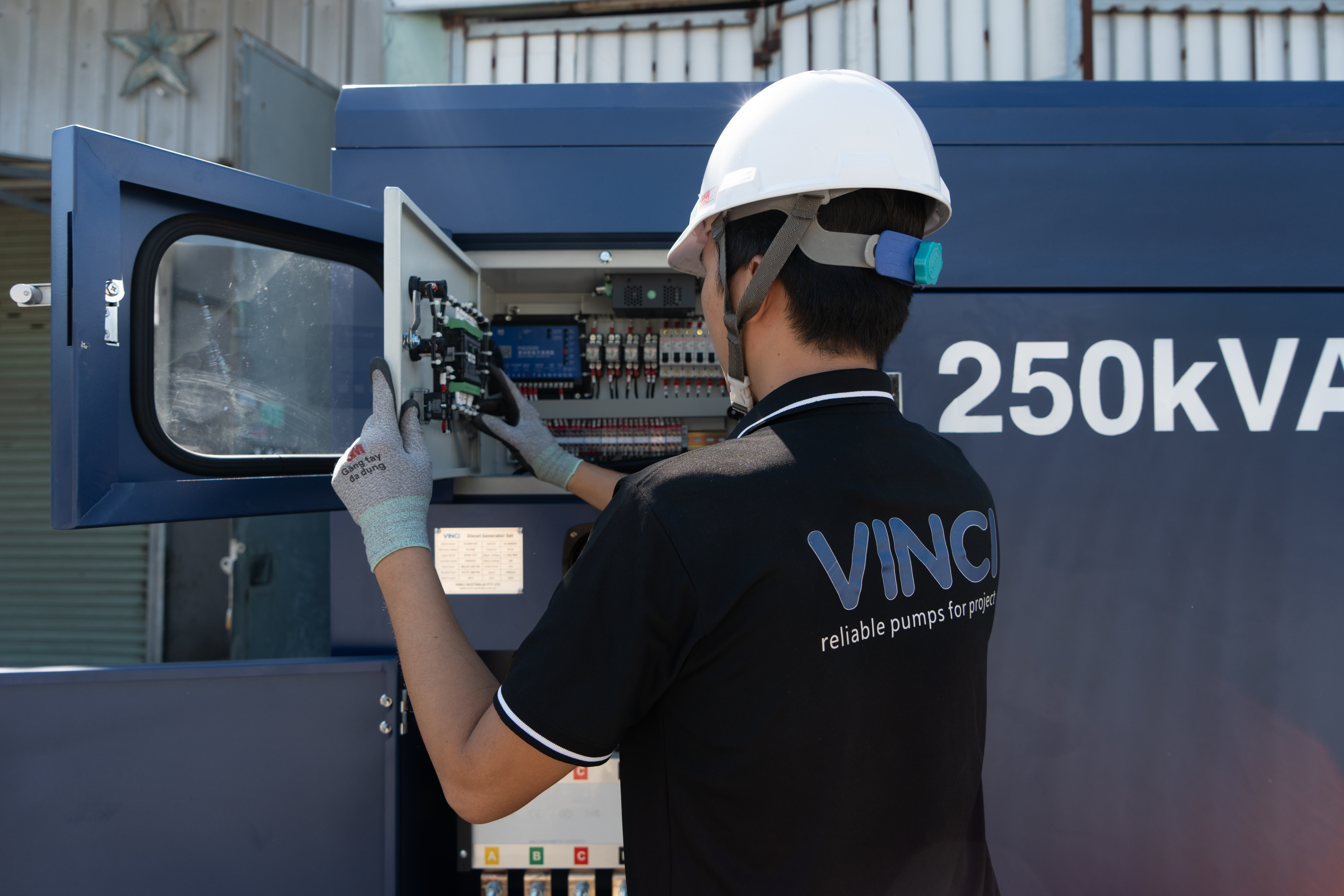 Máy phát điện VINCI